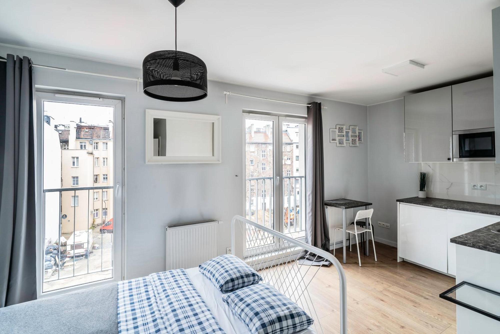 Smart Rental Management Apartments - City Center فروتسواف المظهر الخارجي الصورة